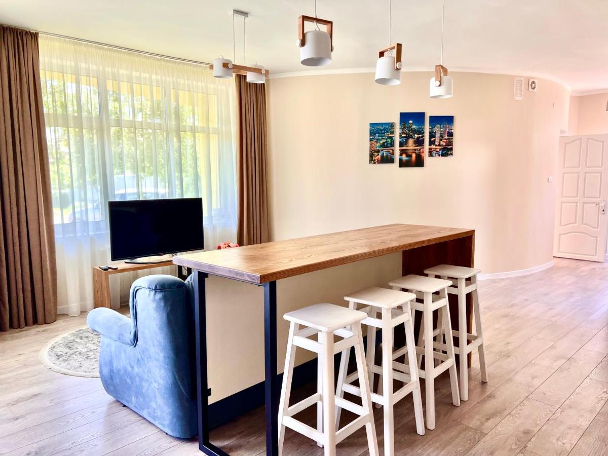 Авіа Apartment Uzhhorod Ngoại thất bức ảnh