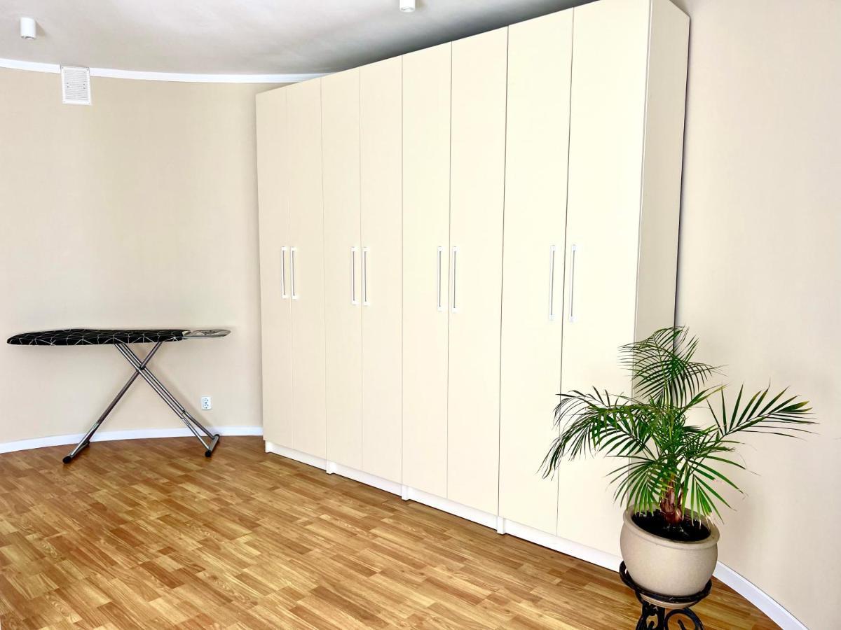 Авіа Apartment Uzhhorod Ngoại thất bức ảnh