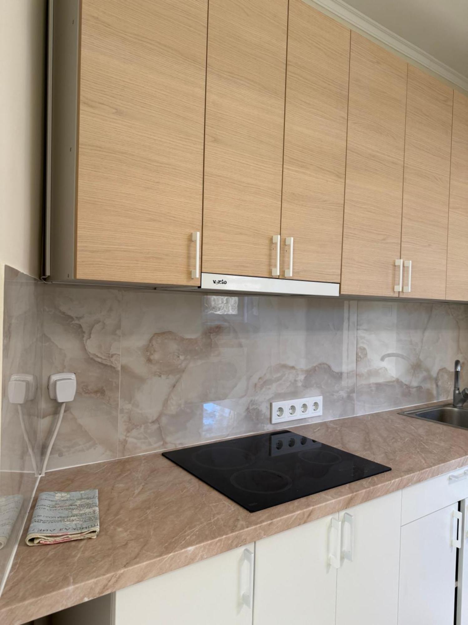 Авіа Apartment Uzhhorod Ngoại thất bức ảnh