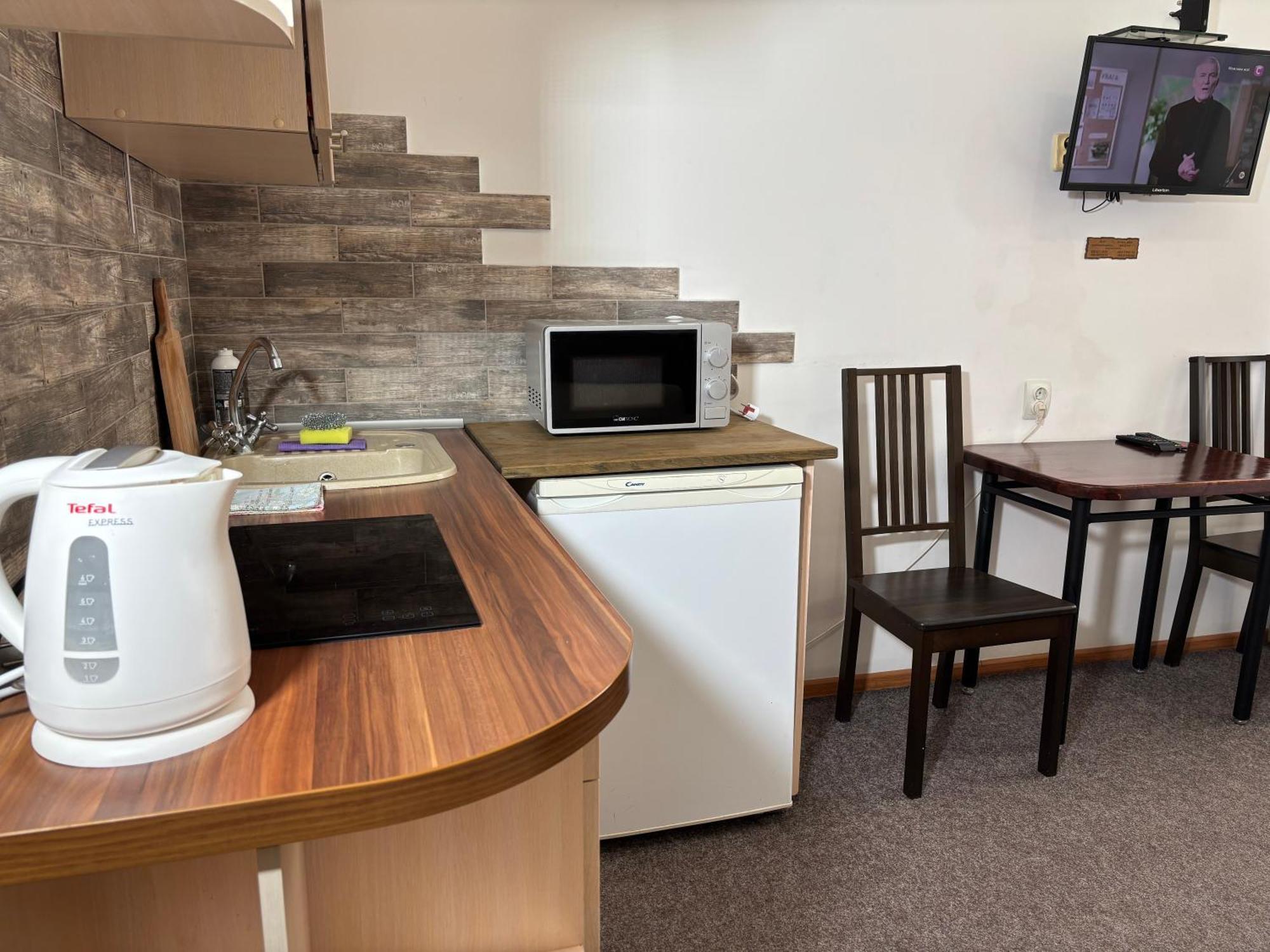 Авіа Apartment Uzhhorod Ngoại thất bức ảnh