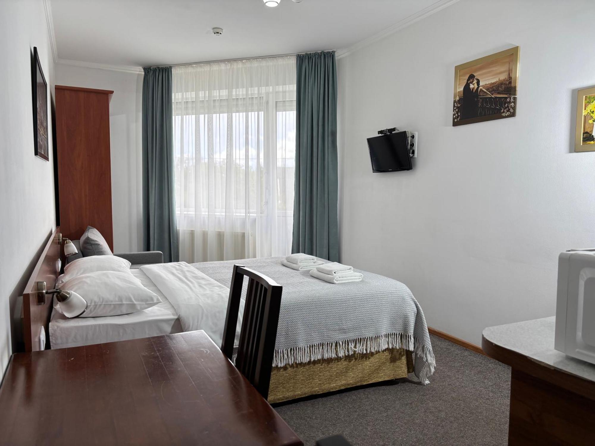 Авіа Apartment Uzhhorod Ngoại thất bức ảnh